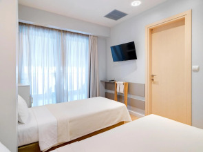 Phidias Piraeus Hotel