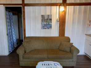 Maple Ridge Cottages