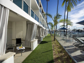 Marina del Rey Hotel