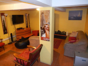 Travellers Place Hostel
