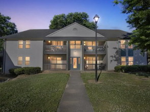 Modern Swank Luxury Apt Mins To Atl Braves Stadium 3 Bedroom Home