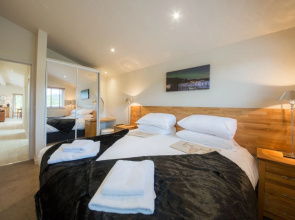 Balloch Park Luxury Lodges