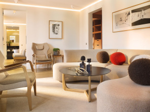 Hotel Marignan Champs - Elysées