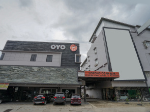 OYO 736 Hotel Best Skip