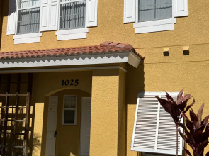 3 Bedroom Townhome Close To Disney World, Kissimmee, Us