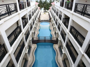 Golden Phoenix Hotel Boracay