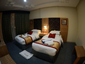 Rose Garden Hotel