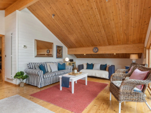 The Bluebell - Luxury Lodge With Hot Tub