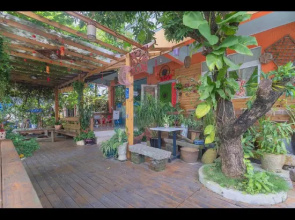 Chacha Nali Hostel