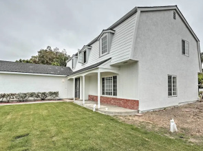 Spacious Oceanside Home: Patio & Grill, Near Beach