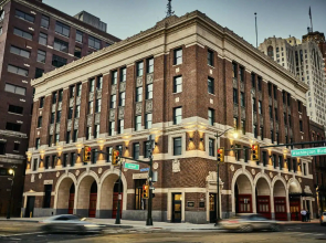Detroit Foundation Hotel