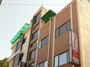 Hotel Heena Plaza