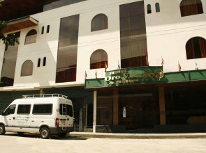 Hotel Oro Verde & Suites