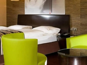 The Honest Budapest by Chic & Basic