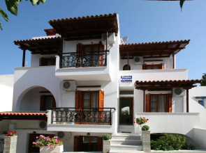 Kapetanos Rooms