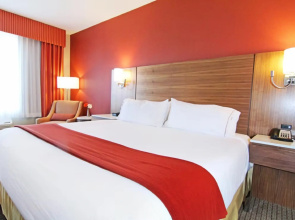 Holiday Inn Express & Suites Calgary NW - University Area by IHG