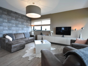 Apartment in Veere With Lake Views & Marina
