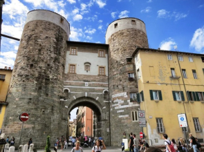 Palazzo della Stufa - Apartments for rent in Lucca