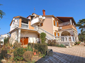 Apartment Mirjana 734