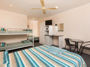 Wentworth Central Motor Inn