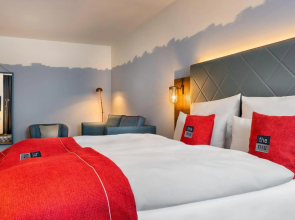 Holiday Inn - the niu, Keg Hamburg Ost by IHG