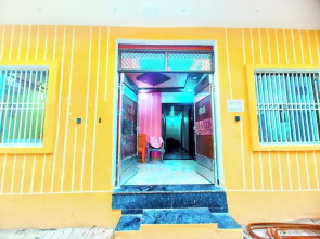 Shri Raghav Kunj 200 Mtr from RAM Temple