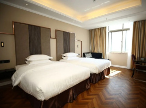 Metropolo Hotels(Potala Palace store, Lhasa)