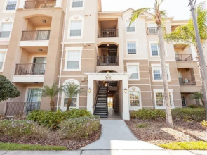 4114 Breakview Dr 307 2 Br condo by RedAwning
