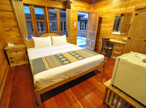 Basaya Beach Hotel & Resort