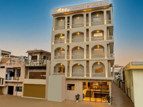 Sterling Rampath Ayodhya