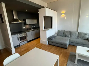 Briggate Bliss Apartment in Leeds