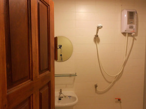 Lodge 61 Bed & Breakfast