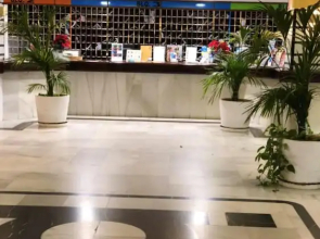 Apartment with One Bedroom in Benalmádena, with Wonderful Sea View, Shared Pool And Furnished Terrace - 500 M From the Beach