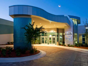 Oasis Hotel & Conv. Center, an Ascend Collection Hotel