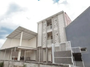 OYO 3350 Cozy Residence