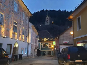 Mia Apartman, Eisenerz