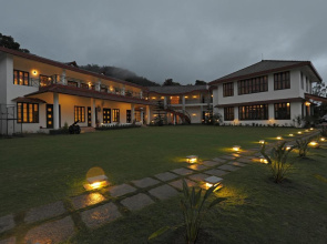 Amritara Ambatty Greens Resort
