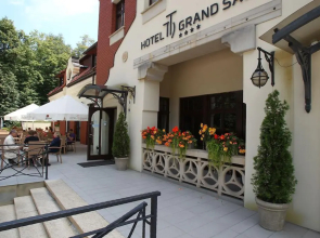 Hotel Grand Sal