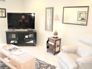 Jamaica Royale 107 Updated Gulfside Villa! 2 Bedroom Villa
