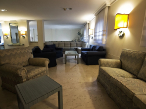 Hotel Diana