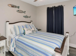 Anchored Inn 3