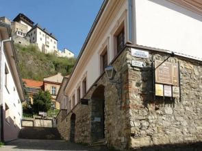 Hotel pod hradom