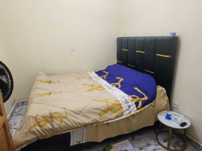 khalifa luxury guest house mbalgong