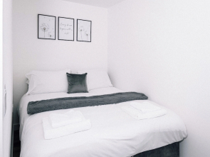 Stunning 2-bed Apartment in Banbury