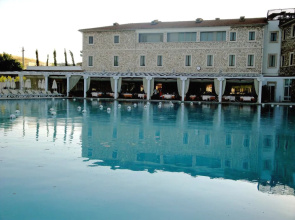 Saturnia 9