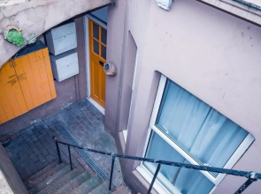 2 Bed Apartment In Central Brighton