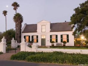 Courtyard Hotel Cape Town