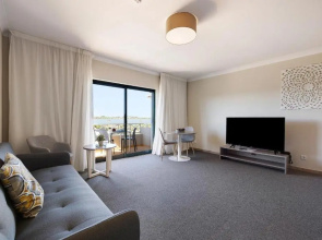 Pestana Gramacho Residence Studio