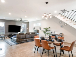 Upstay - City Views Stargazing on Rooftop Patio