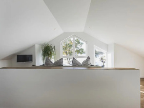Traumhaftes Ferienhaus mit eigenem Seezugang sowie Sauna und Kamin